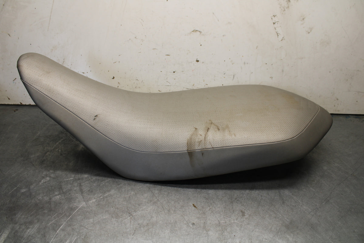 09-24 YAMAHA RAPTOR 700R FRONT REAR SEAT SADDLE BB654