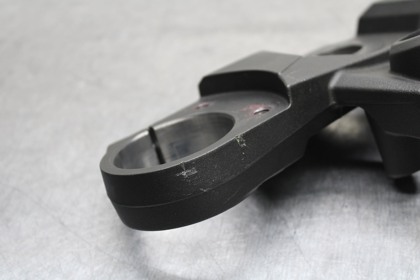 12-25 KAWASAKI NINJA ZX14R FORKS UPPER TRIPLE TREE CLAMP BB757