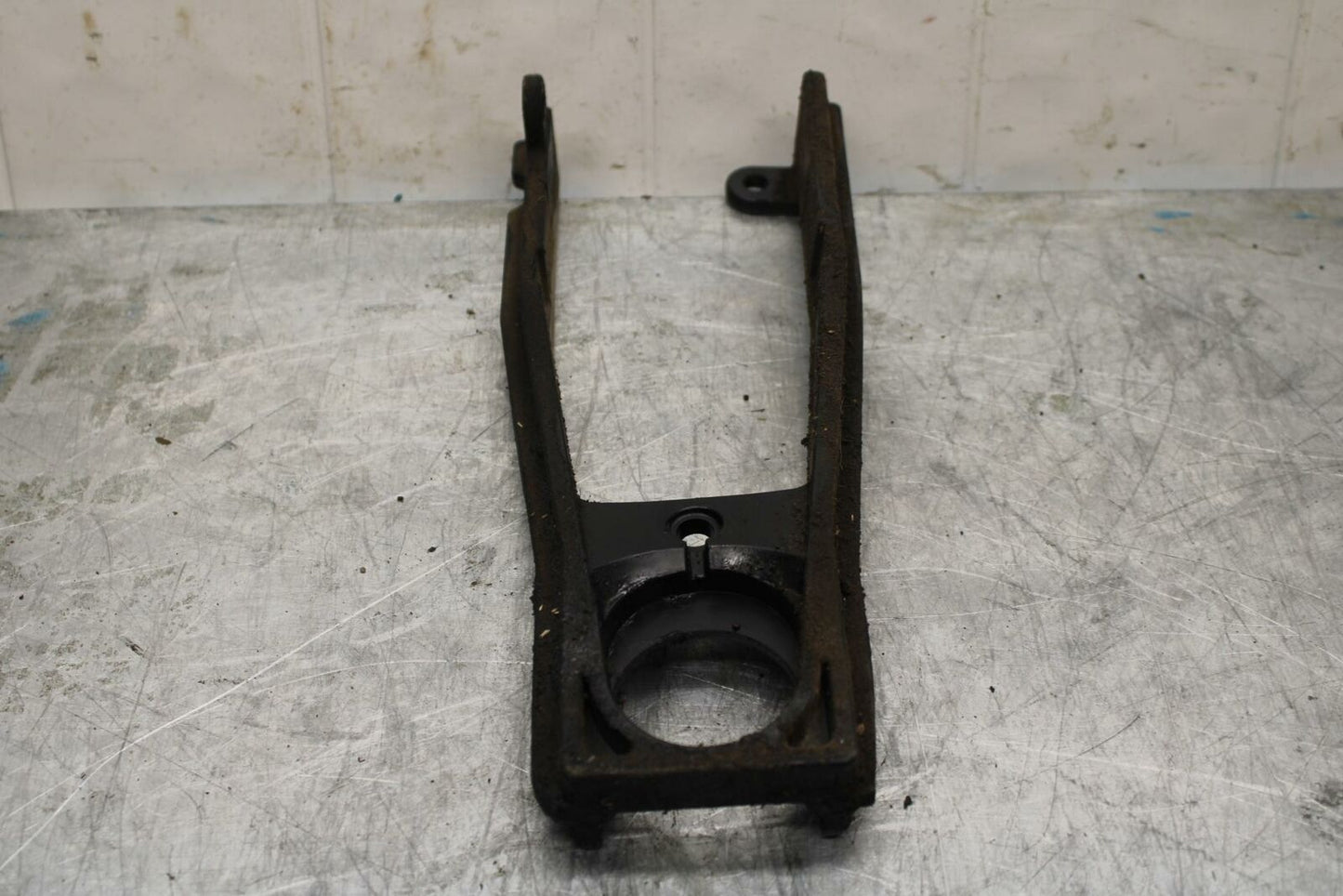 15-21 SUZUKI GSXR600 SWINGARM CHAIN BUFFER SLIDER GUIDE BB418