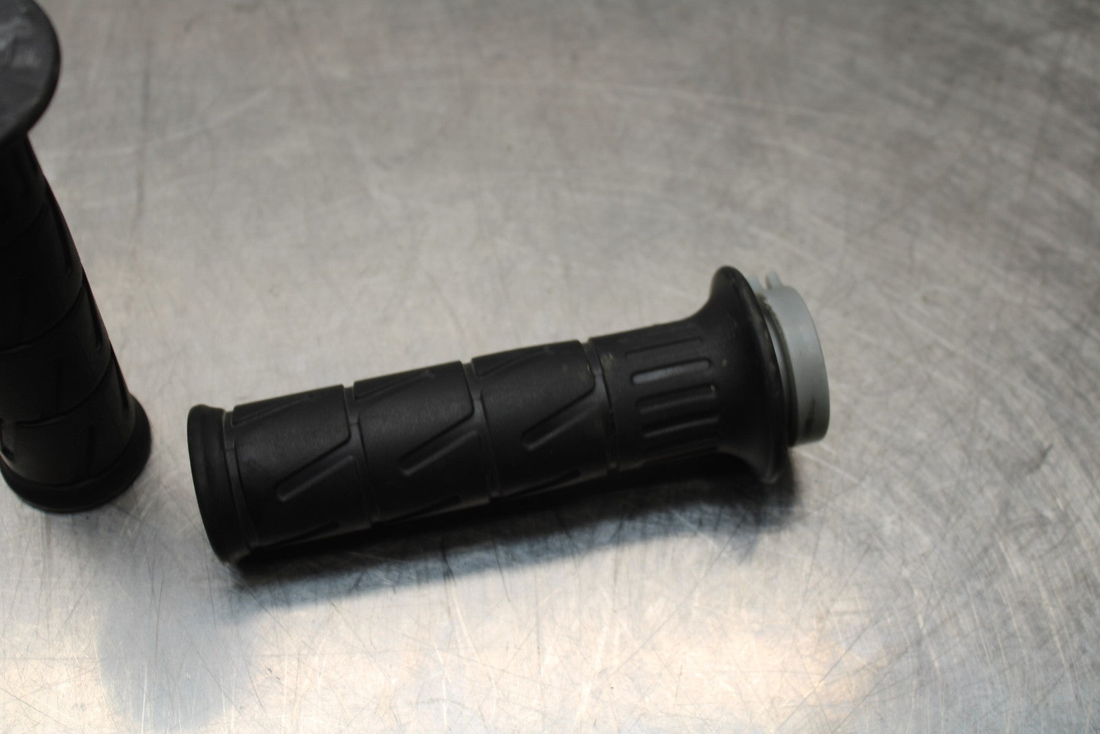 13-17 KAWASAKI NINJA 300 EX300 ABS THROTTLE CABLES LINES BB187