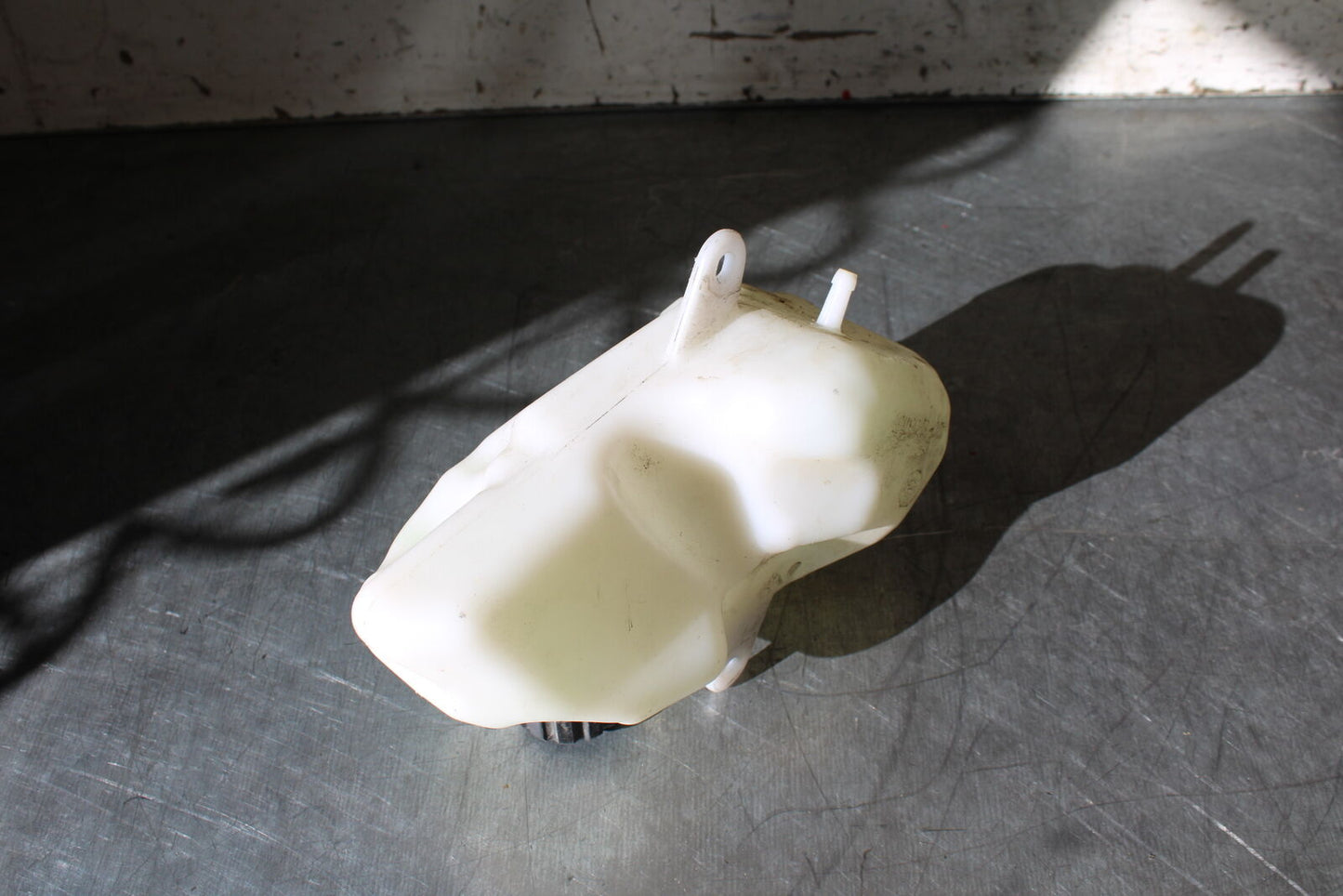 19-22 KAWASAKI Z400 COOLANT WATER TANK RESERVOIR BOTTLE BB708