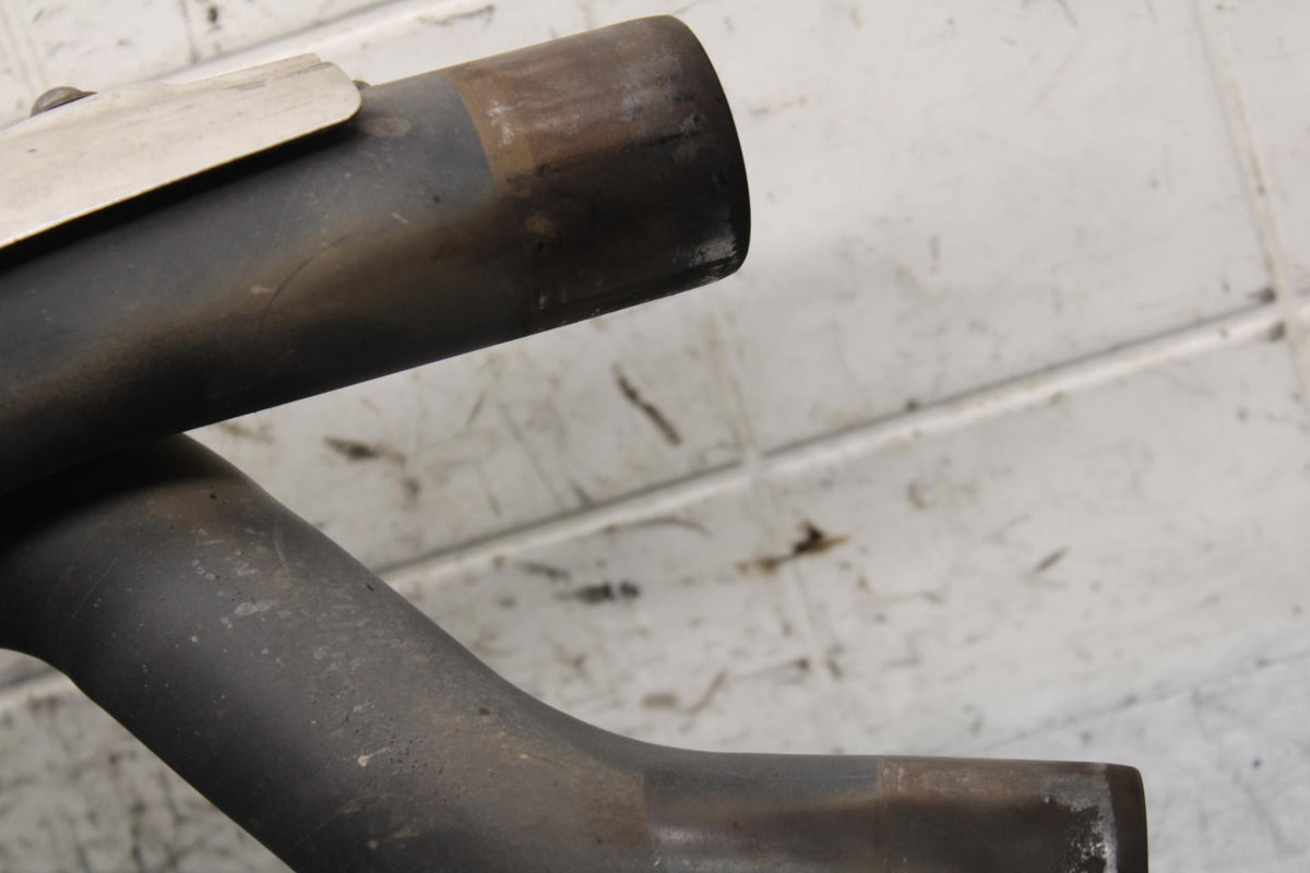 2007 Yamaha YZF R1 EXHAUST MIDPIPE MID MIDDLE PIPE 4C8-14740-00-00 BB575
