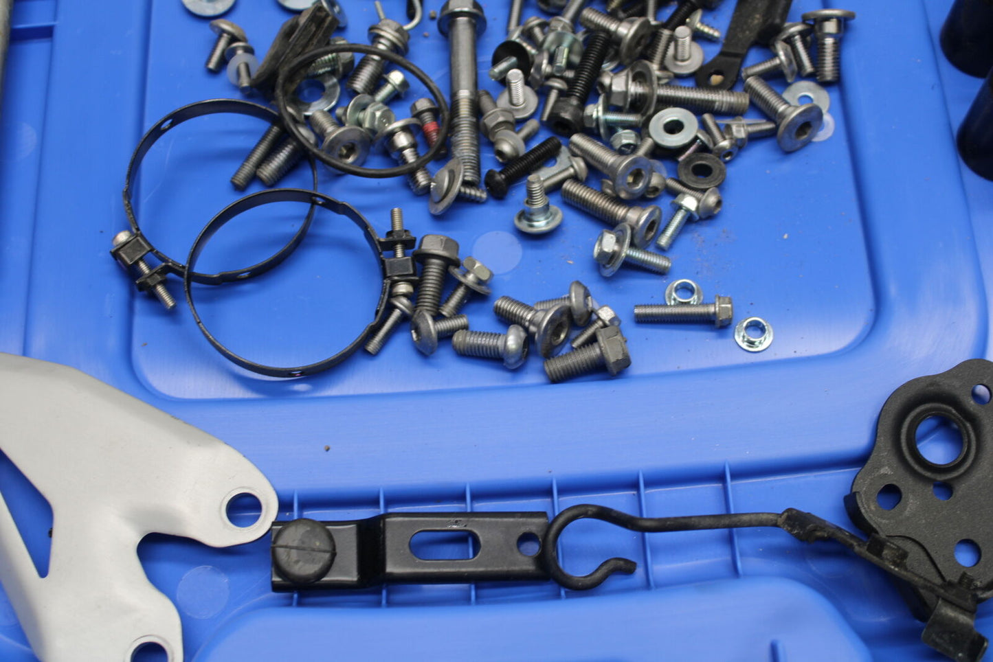 18-23 KAWASAKI NINJA 400 EX400 ABS MOUNTING BOLTS HARDWARE MOTOR SCREWS BB747