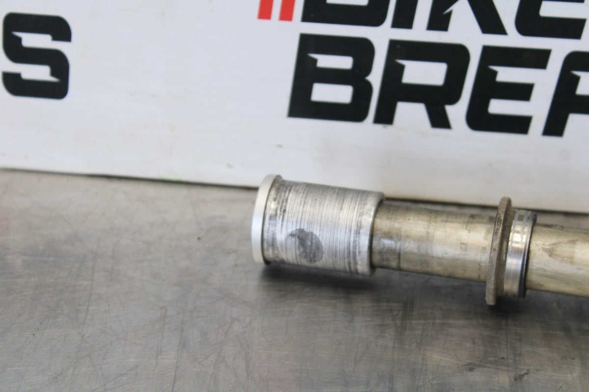09 KAWASAKI CONCOURS 14 ZG1400B FRONT WHEEL RIM AXLE PIVOT BOLT BB875
