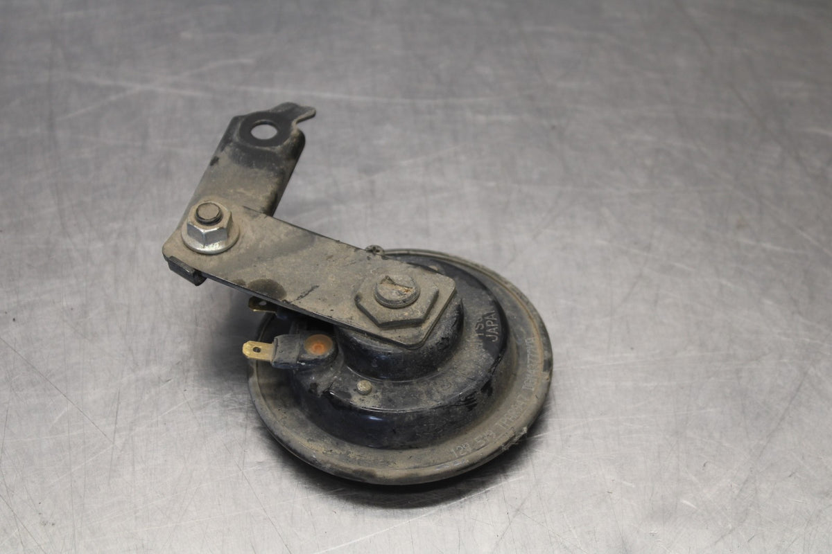 05-06 HONDA CBR600RR HORN SIGNAL BB893
