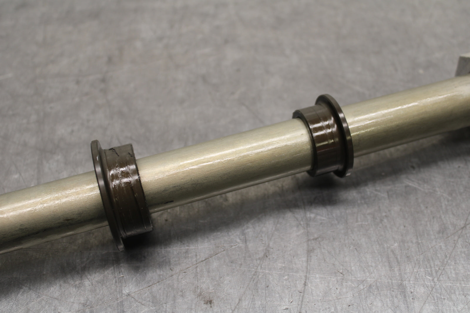 12-25 KAWASAKI NINJA ZX14R NEW!! REAR AXLE BACK WHEEL RIM PIVOT BOLT AXEL BB757