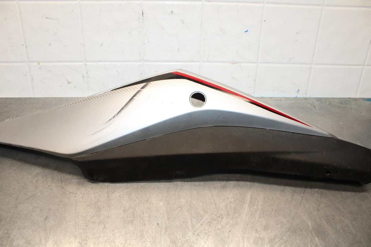 19-21 YAMAHA YZF R3 LEFT RIGHT FRONT SIDE SEAT PANEL TRIM COWL PAIR BB588