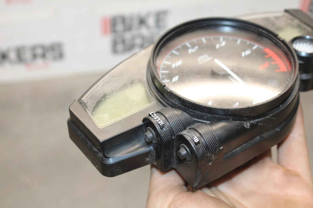 08-16 YAMAHA YZF R6 SPEEDO TACH GAUGES DISPLAY CLUSTER SPEEDOMETER BB929