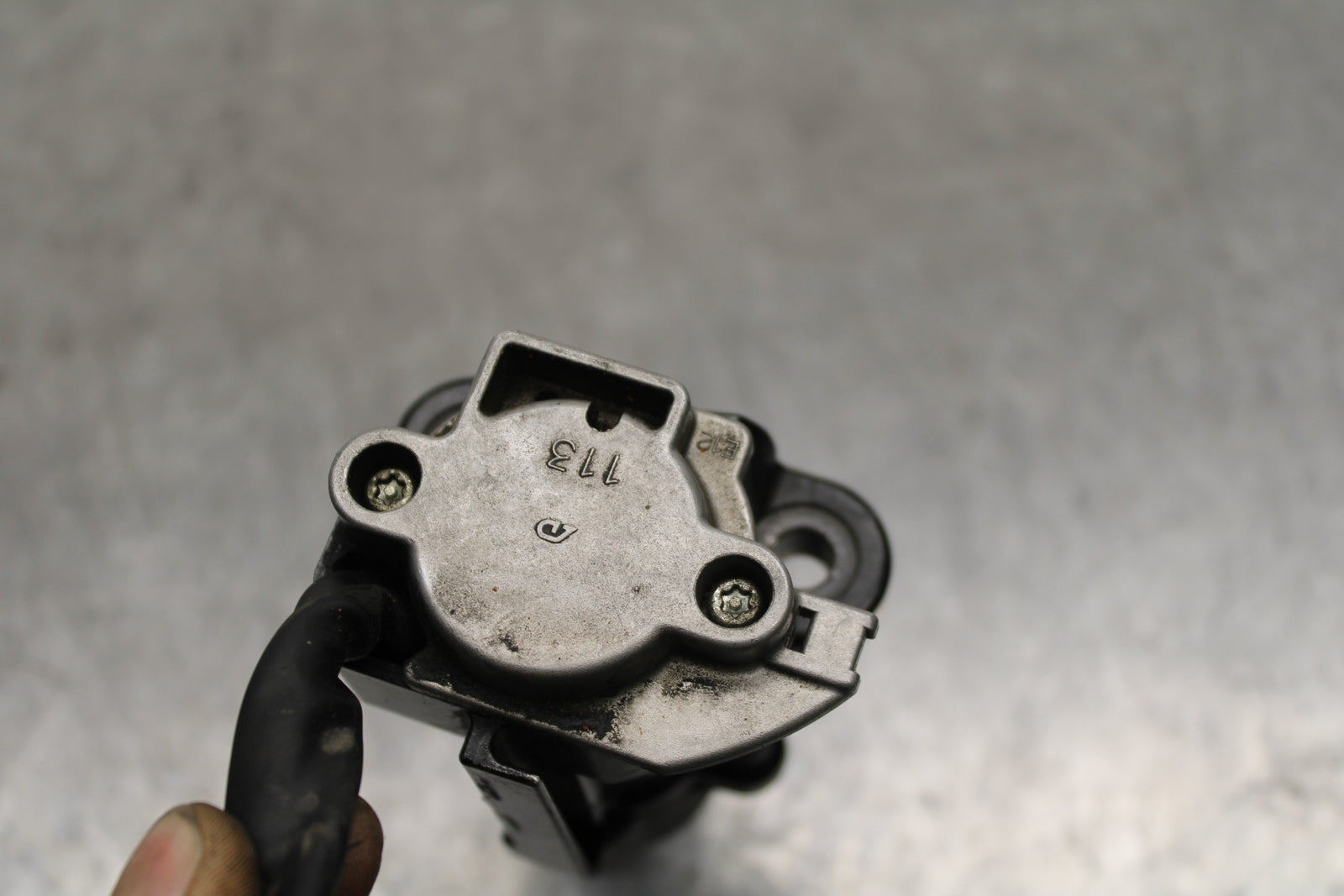 11-17 SUZUKI GSXR600 IGNITION LOCK W KEY BB132