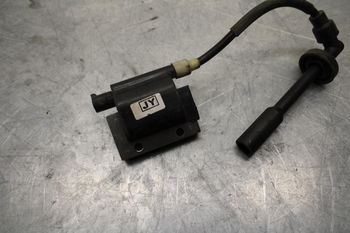 18 KTM RC 390 IGNITION COIL SPARK PLUG CAP  BB442