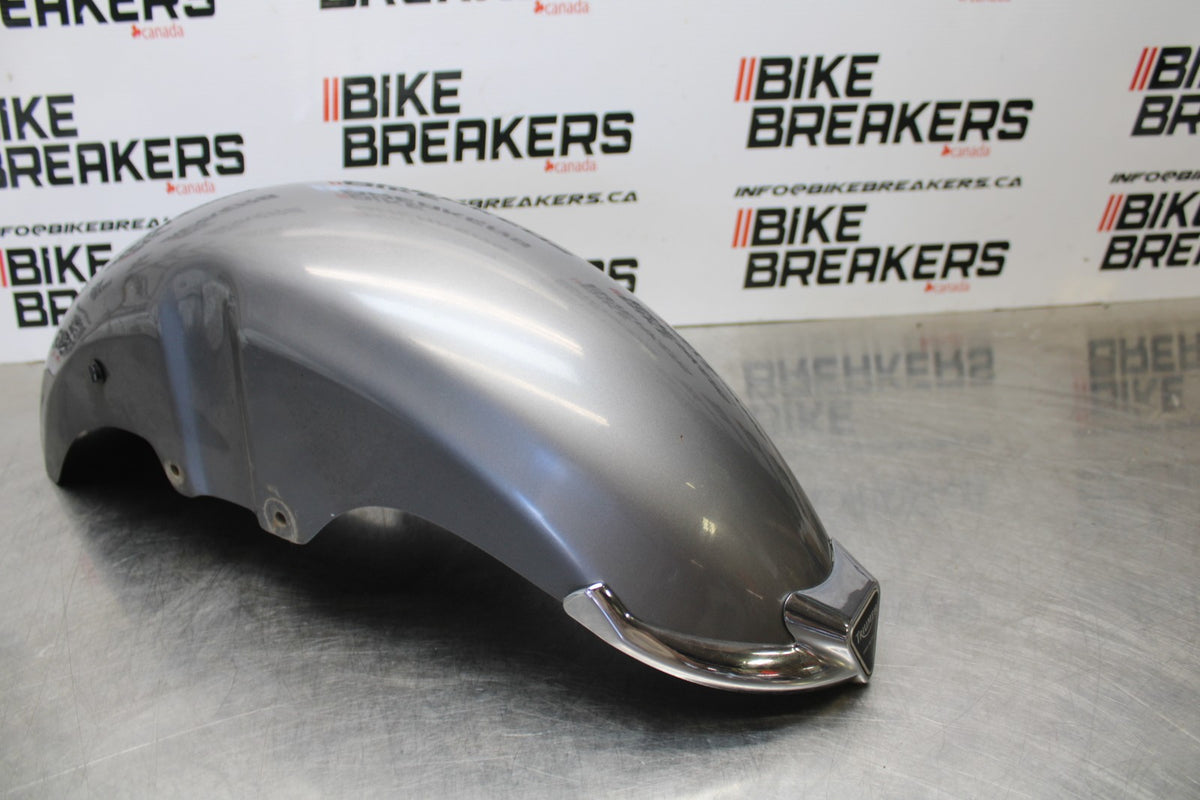 05 TRIUMPH ROCKET III FRONT WHEEL FENDER BB186