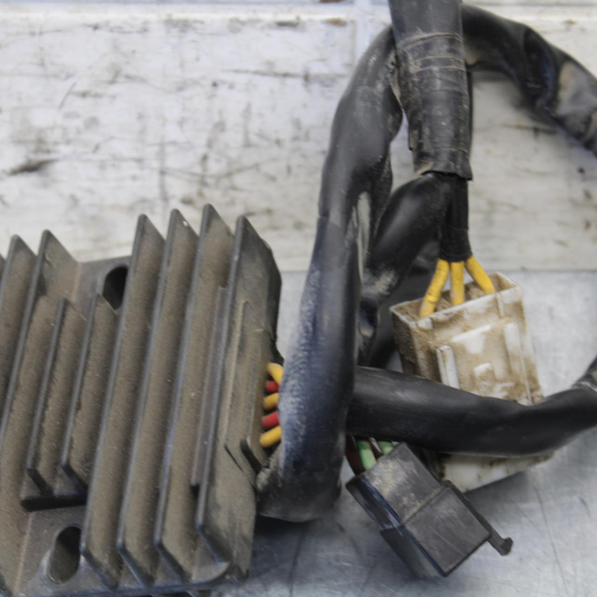 2006 Honda CBR600F4i RECTIFIER VOLTAGE REGULATOR 31600-MBW-G90 BB567