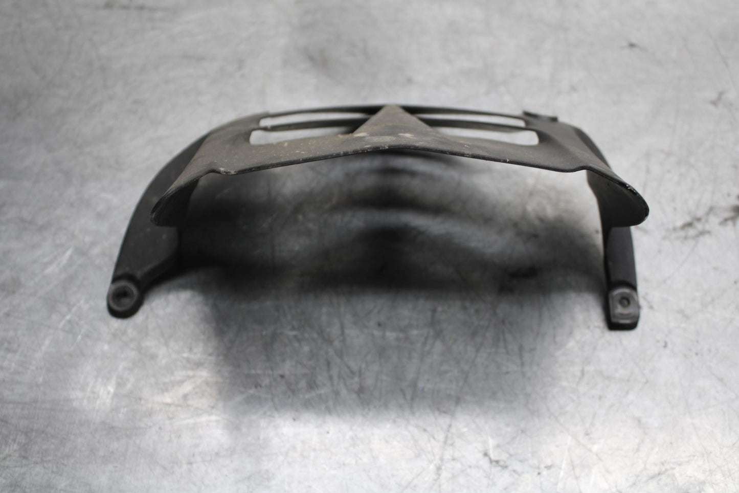 2009 Kawasaki Ninja ZX6R ZX600R REAR  WHEEL TIRE HUGGER FENDER  BB548