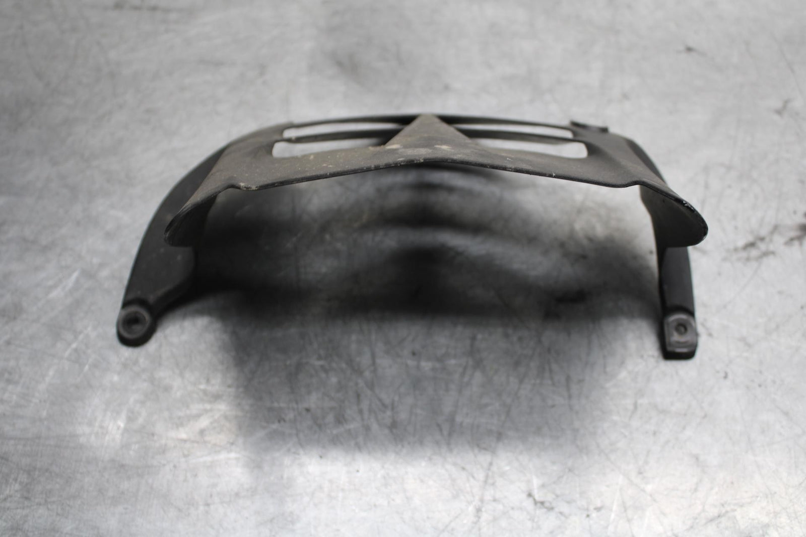 2009 Kawasaki Ninja ZX6R ZX600R REAR  WHEEL TIRE HUGGER FENDER  BB548