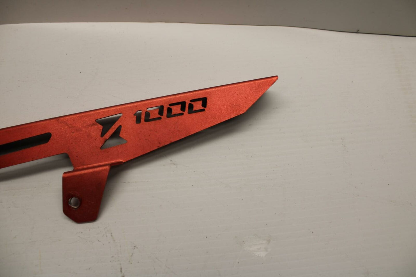 11-12 KAWASAKI Z1000 AFTERMARKET ALUMINUM RED REAR BACK DRIVE CHAIN GUARD  BB249