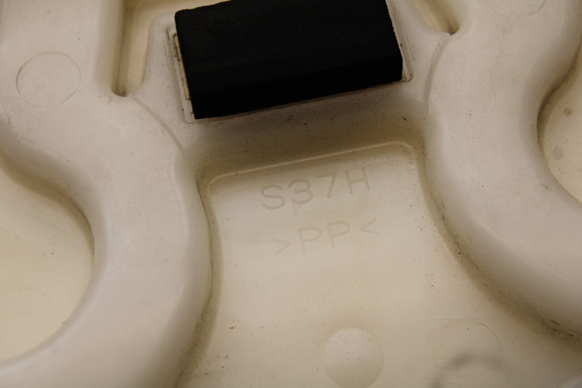 08-10 SUZUKI GSXR 600 FRONT DRIVERS SEAT PAD SADDLE PILLION BB202