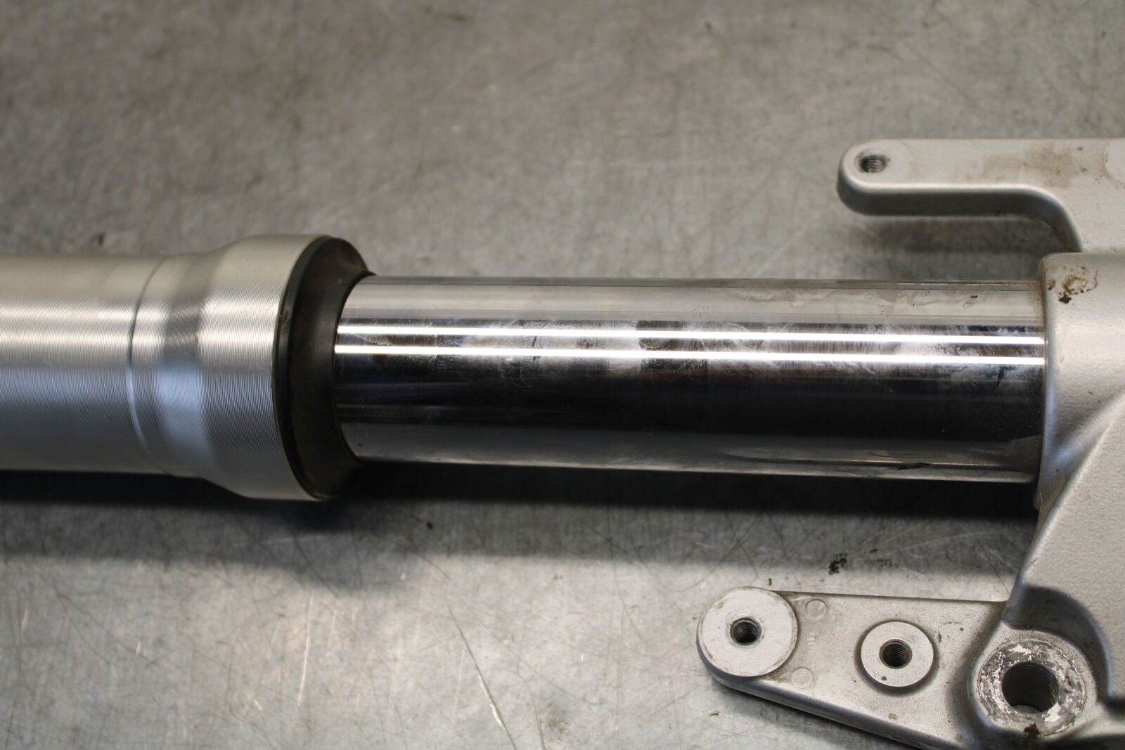 05-06 SUZUKI BOULEVARD M50 FRONT FORKS SHOCK SUSPENSION SET PAIR BB671