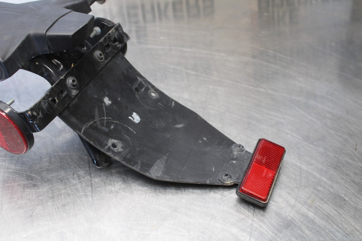 17-22 KTM 390 DUKE REAR BACK FENDER MUD GUARD BB180