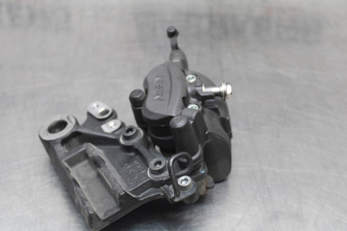 24 KAWASAKI NINJA 500 ABS REAR BACK BRAKE CALIPER W MOUNT BRACKET BB818