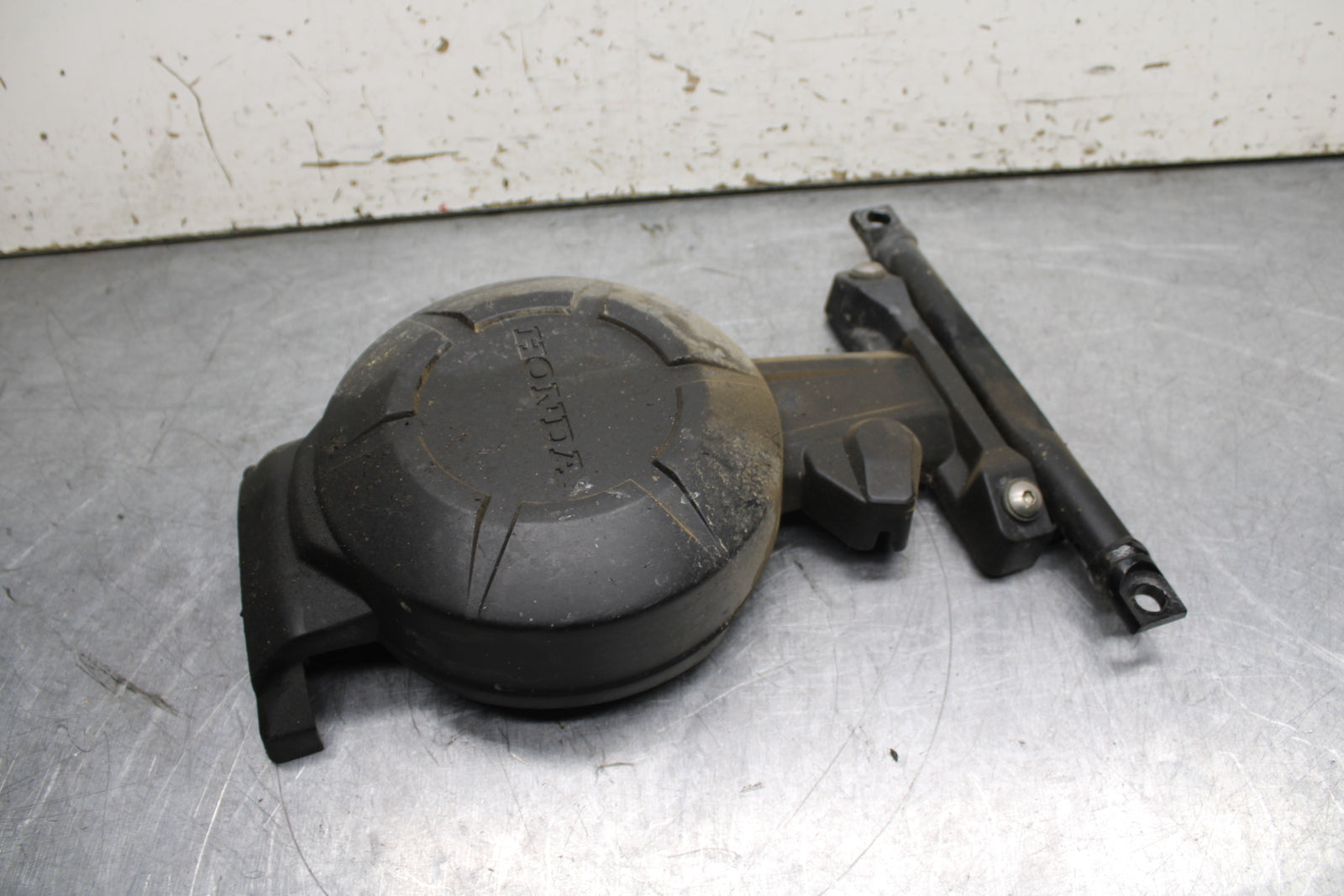 14 HONDA CTX1300A ENGINE MOTOR COVER BB732