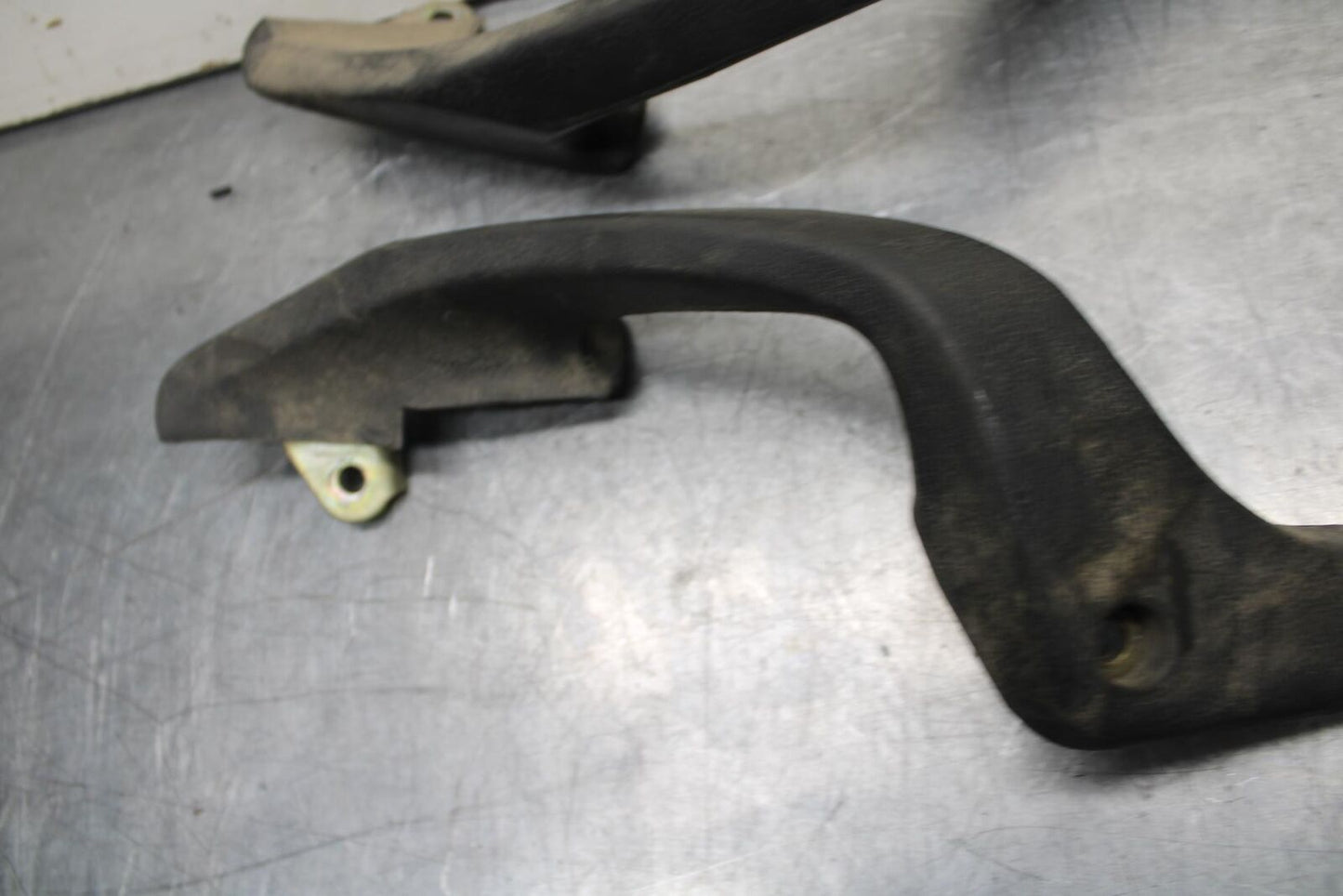 1999 Honda ST1100 PASSENGER REAR SEAT GRAB BAR HANDLE SET BB222