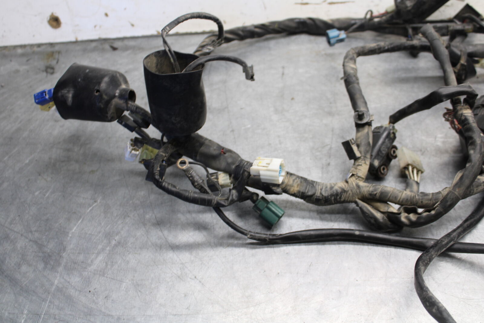 09-15 YAMAHA FZ6R MAIN ENGINE WIRING HARNESS MOTOR WIRE LOOM BB686