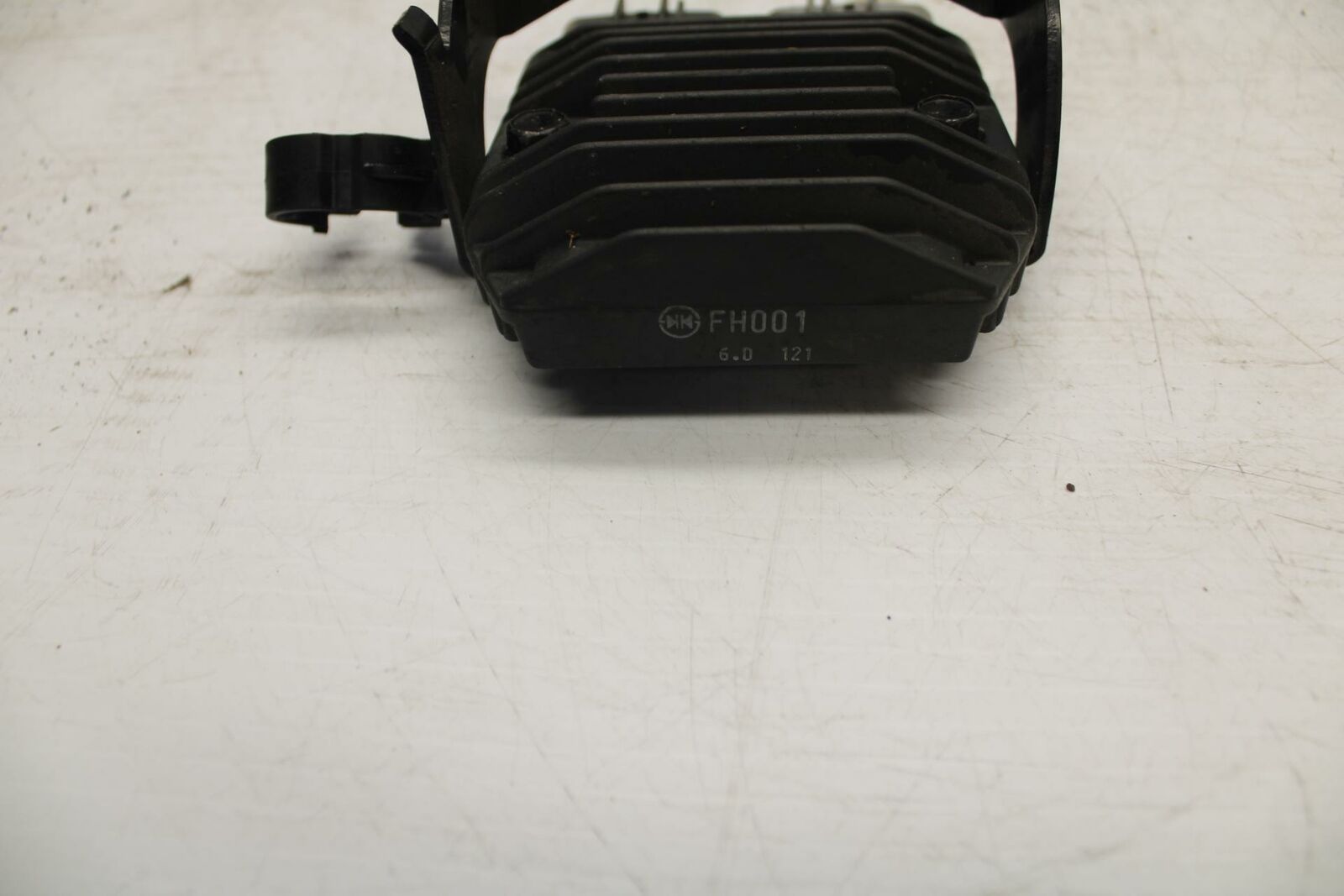 06 YAMAHA ROAD STAR XV1700PC WARRIOR RECTIFIER VOLTAGE REGULATOR BB262