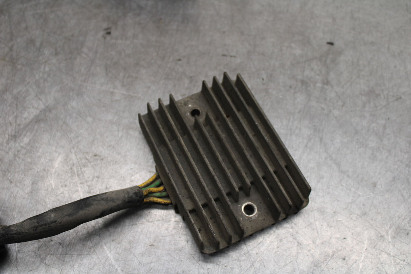 02-04 HONDA VTX1800S RECTIFIER VOLTAGE REGULATOR BB712