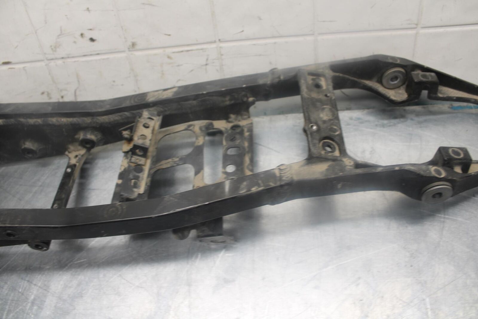 07-08 KAWASAKI NINJA ZX6R REAR SUBFRAME BACK SUB FRAME 32160-0258 BB456