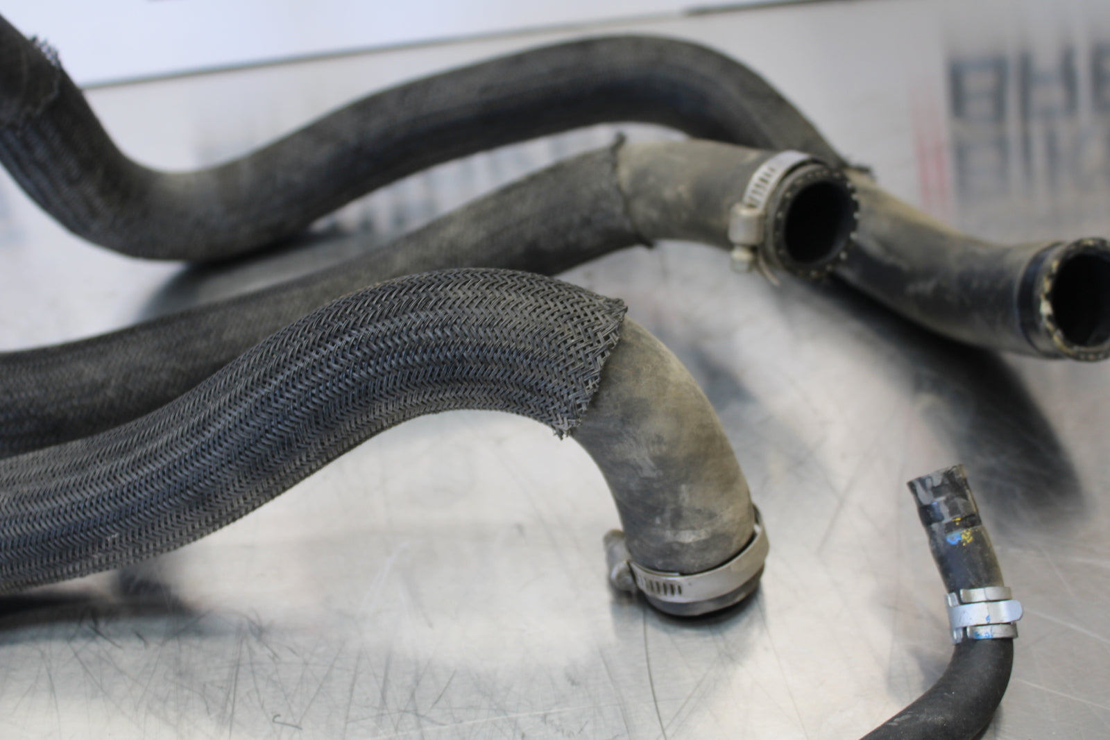 11 SUZUKI GSXR1000 RADIATOR HOSES ENGINE COOLANT WATER PIPES HOSE KIT SET BB142