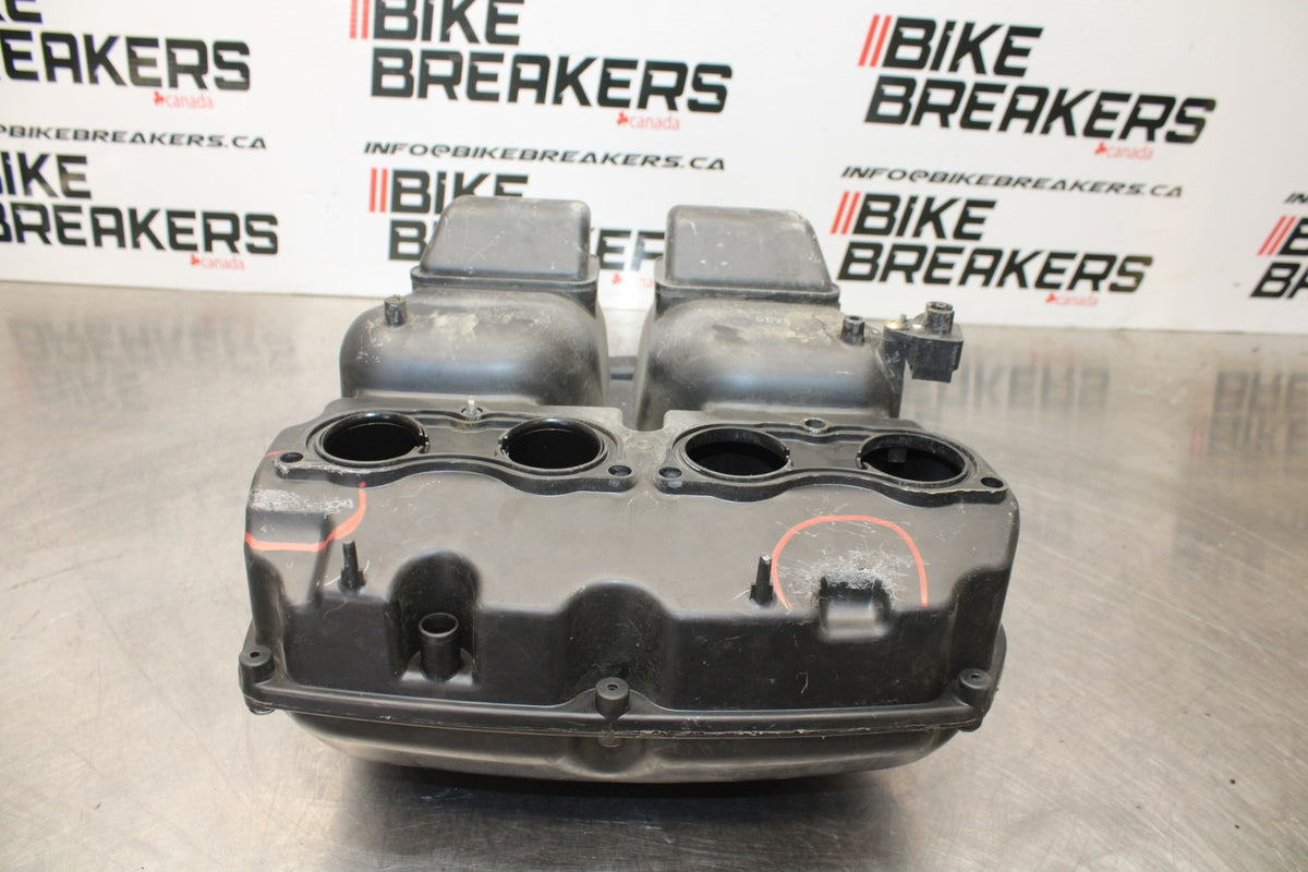 01-06 HONDA CBR600F4I AIRBOX AIR INTAKE FILTER BOX BB185