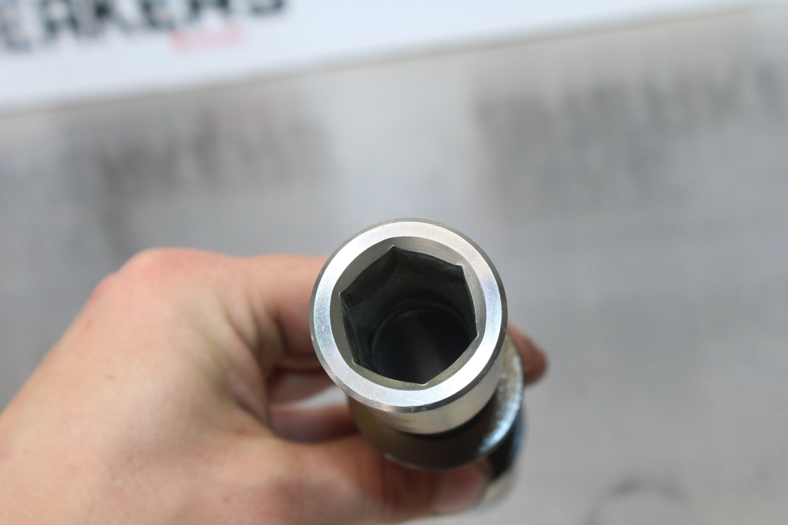 23-24 KAWASAKI NINJA ZX14R NEW!! FRONT WHEEL RIM AXLE PIVOT BOLT BB169