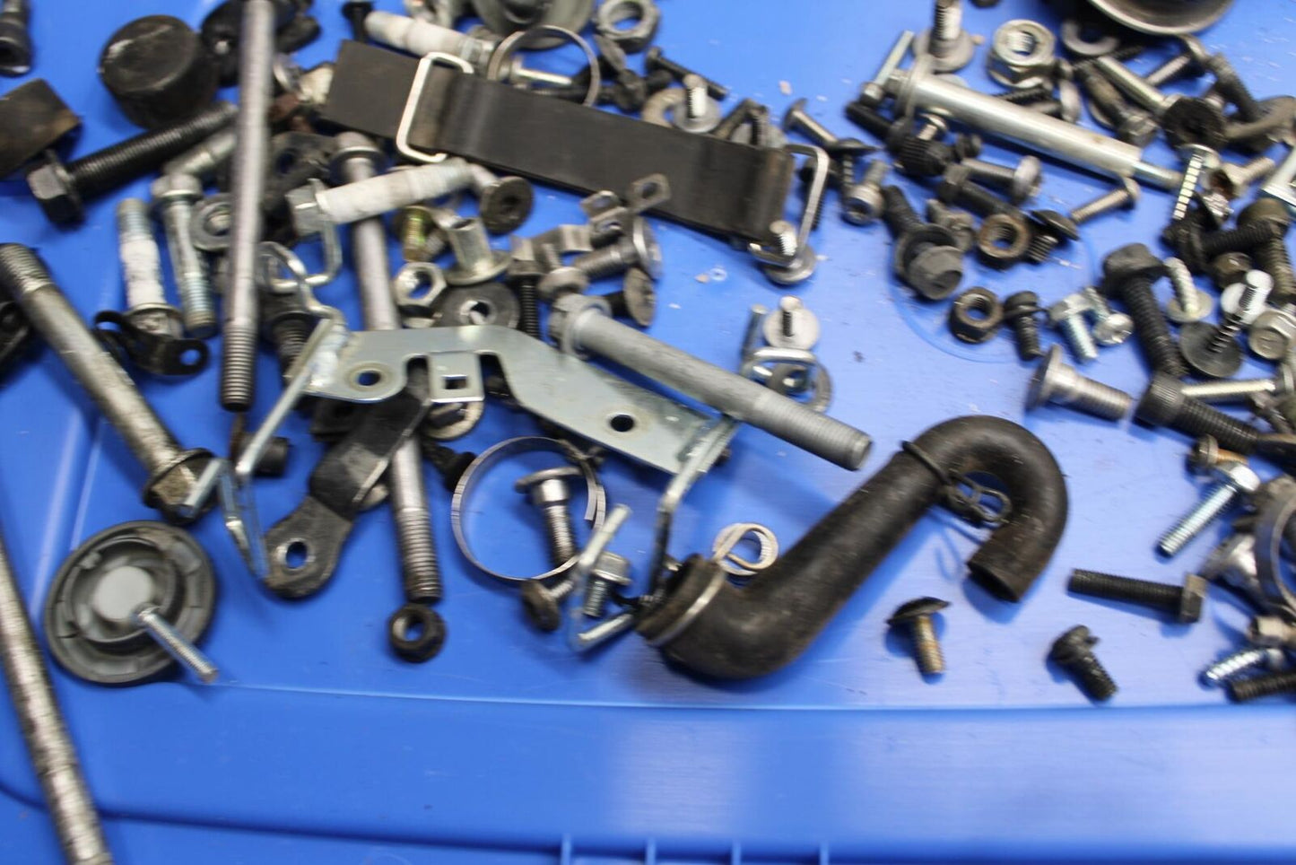 08-12 KAWASAKI NINJA 250R EX250J LEFTOVER  BOLTS HARDWARE MOTOR SCREWS BB612