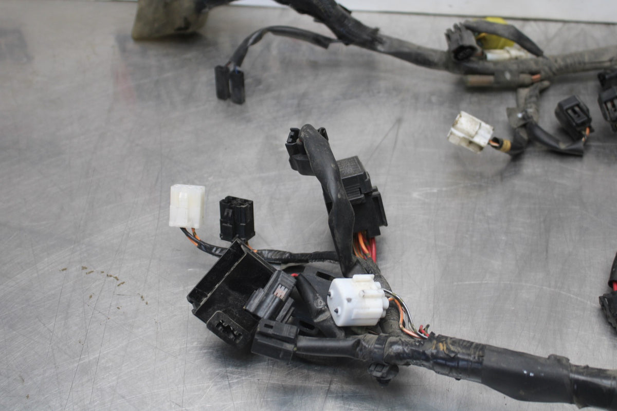 11-26 SUZUKI GSXR750 MAIN ENGINE WIRING HARNESS MOTOR WIRE LOOM BB900