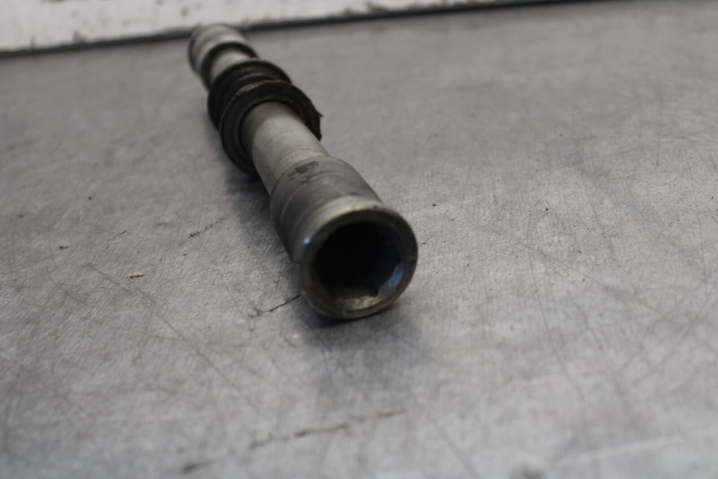 09-12 KAWASAKI NINJA ZX6R FRONT WHEEL RIM AXLE PIVOT BOLT 41068-0034 BB698