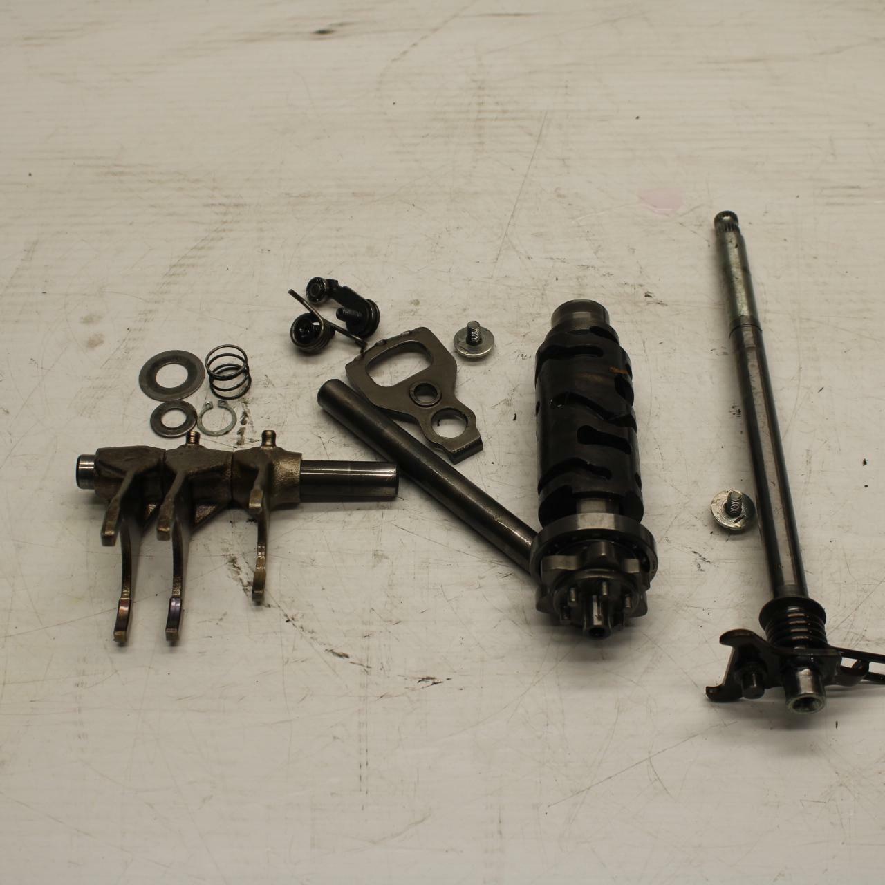 09-11 SUZUKI GSXR1000 SHIFTER SHIFT SHAFT DRUM BB284