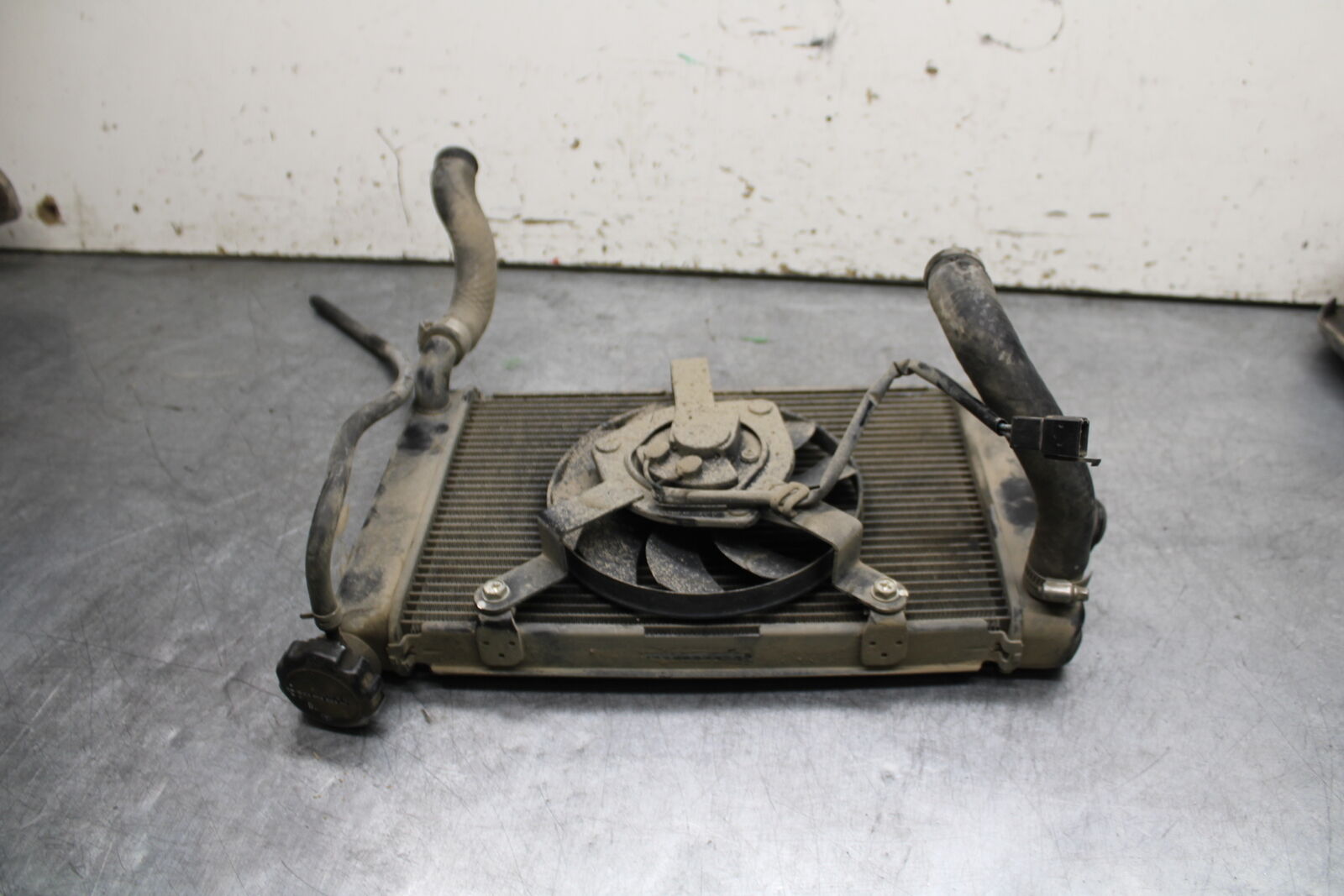 16-17 KAWASAKI VULCAN S 650 EN650 ABS ENGINE COOLER COOLING RADIATOR BB731