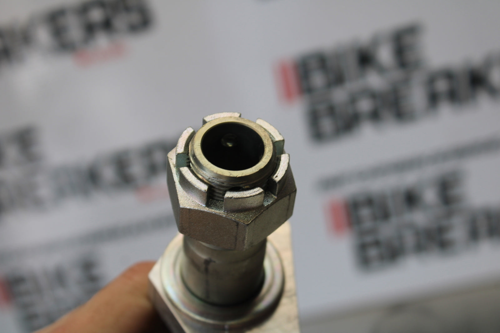 23-24 KAWASAKI NINJA ZX14R NEW! REAR AXLE BACK WHEEL RIM PIVOT BOLT AXEL BB169