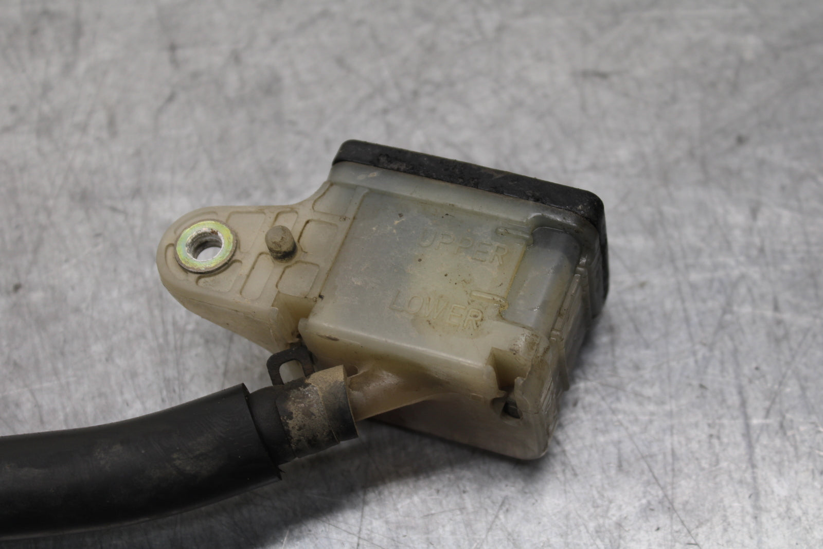 05-06 HONDA CBR600RR REAR BACK BRAKE MASTER CYLINDER W RESERVOIR BB739