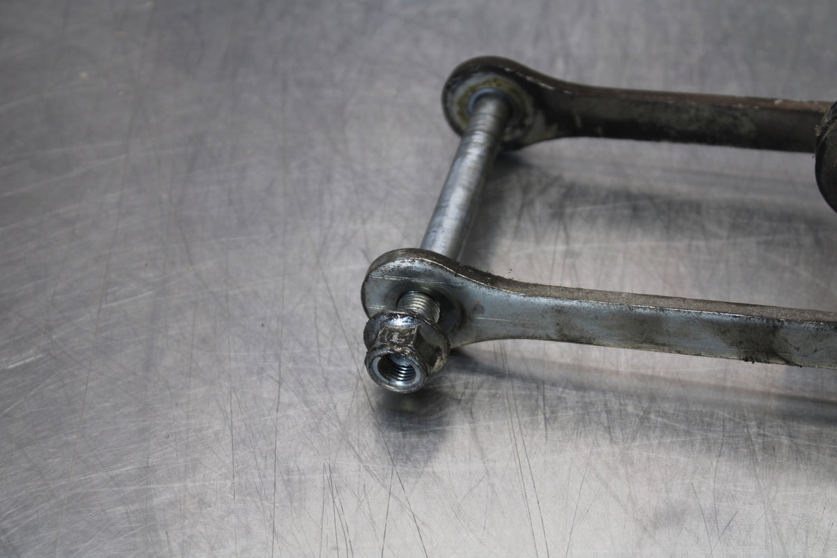 04-09 SUZUKI GS500F REAR DOGBONE SHOCK LINKAGE LINK BB165