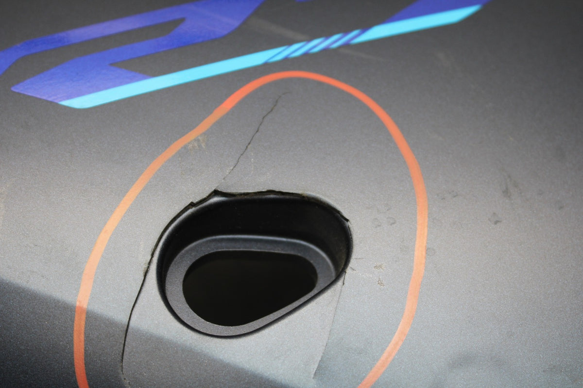 22-25 YAMAHA YZF R7 LEFT MID UPPER SIDE FAIRING COWL BB583
