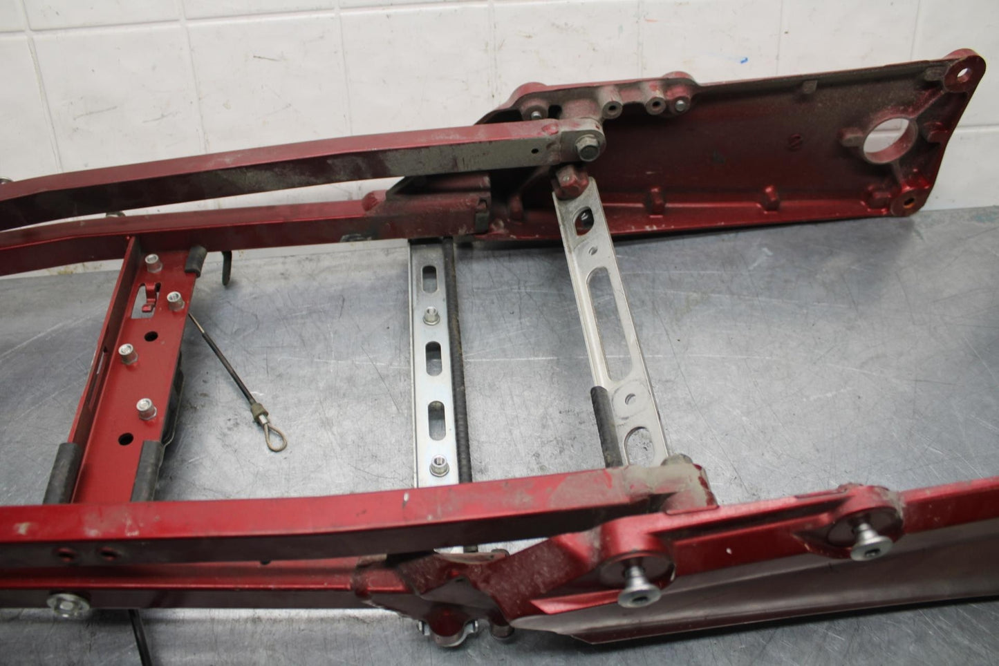 08-09 KAWASAKI NINJA ZX14R REAR SUBFRAME BACK SUB FRAME BB73