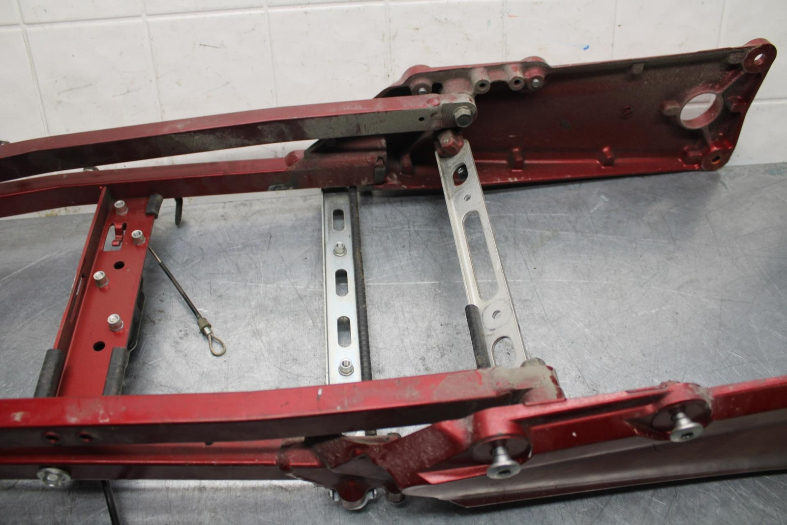 08-09 KAWASAKI NINJA ZX14R REAR SUBFRAME BACK SUB FRAME BB73