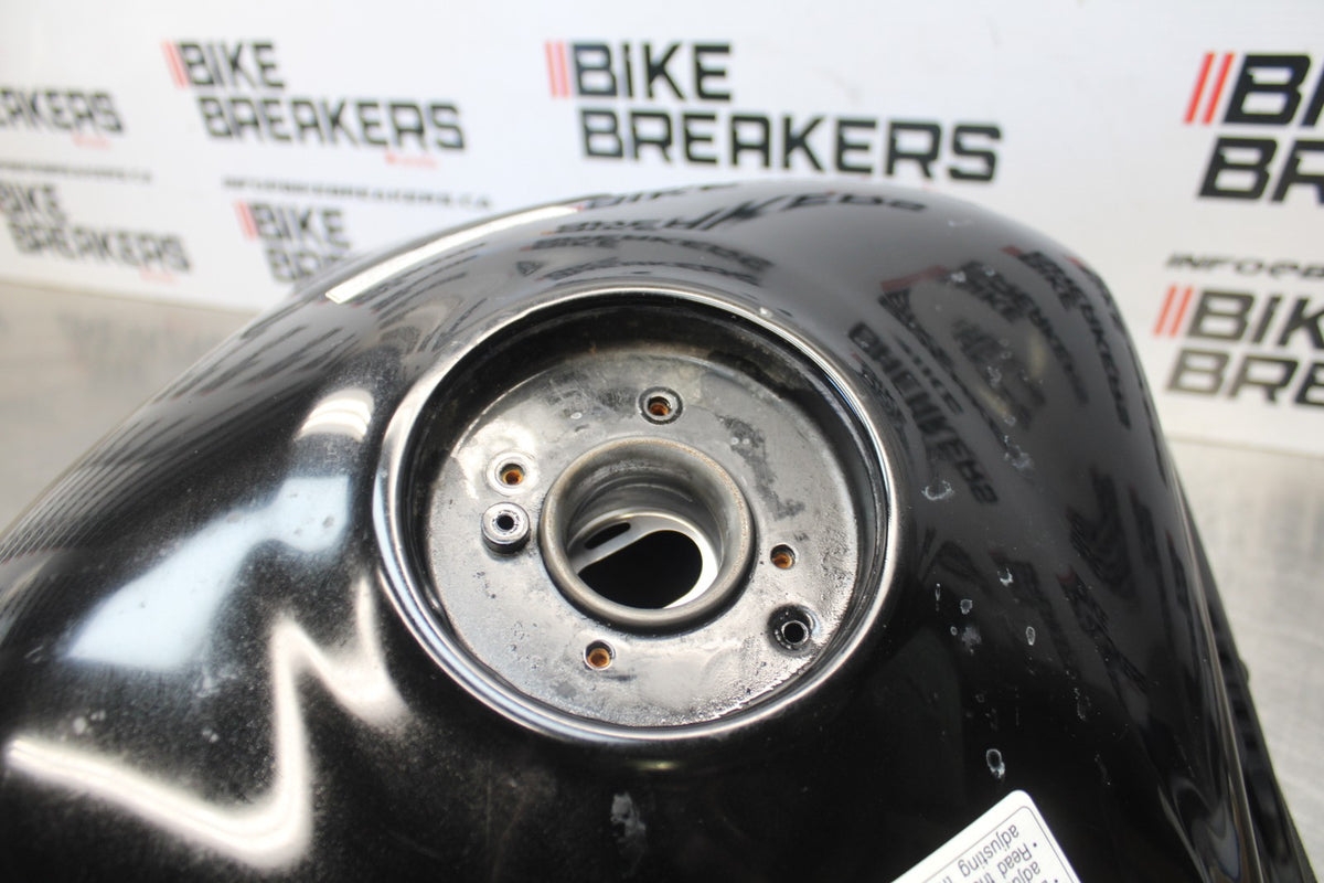 22 KAWASAKI NINJA 1000SX GAS TANK FUEL CELL PETROL RESERVOIR BB780