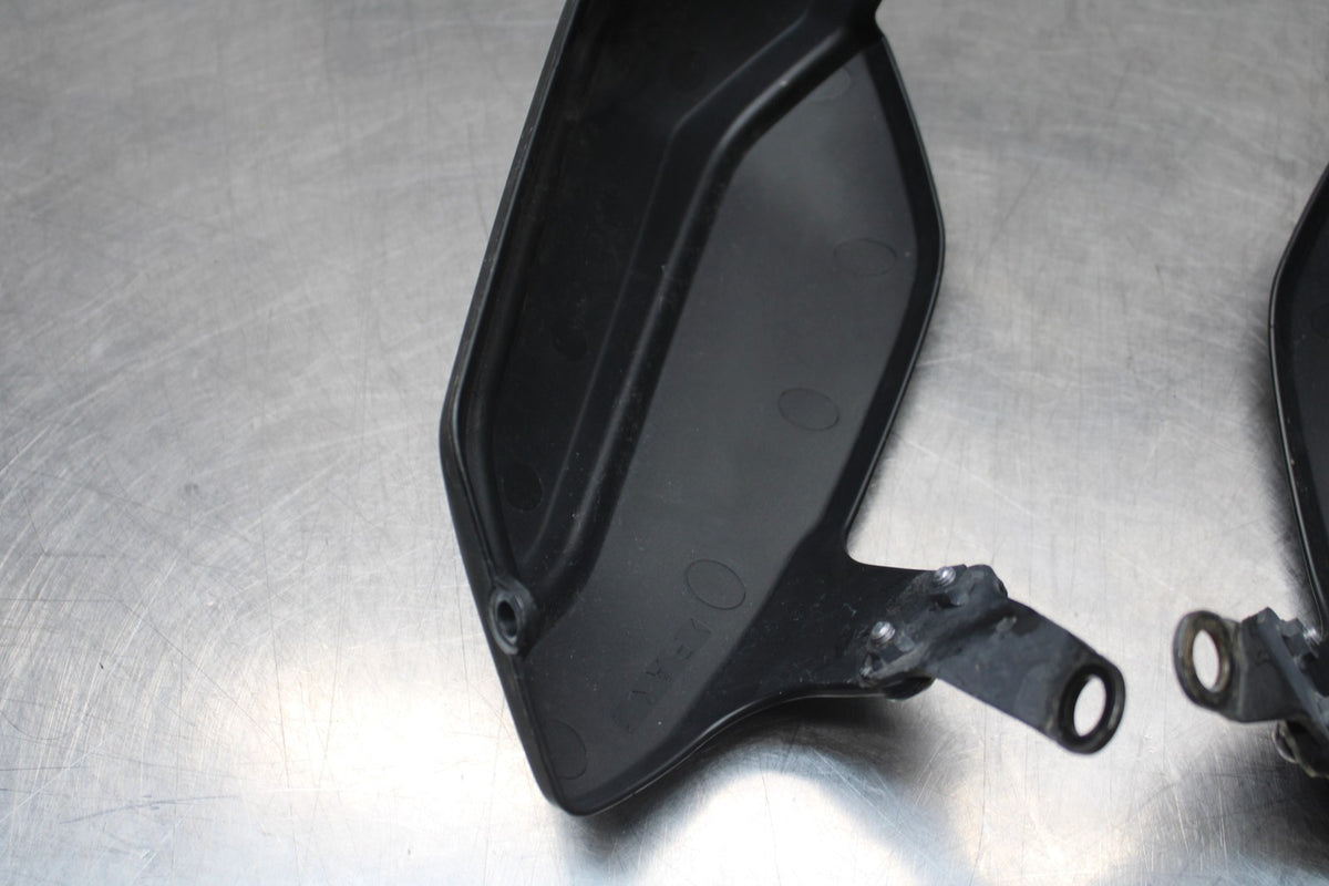 18 YAMAHA SUPER TENERE HAND GUARD COVER SHIELD SET BB832