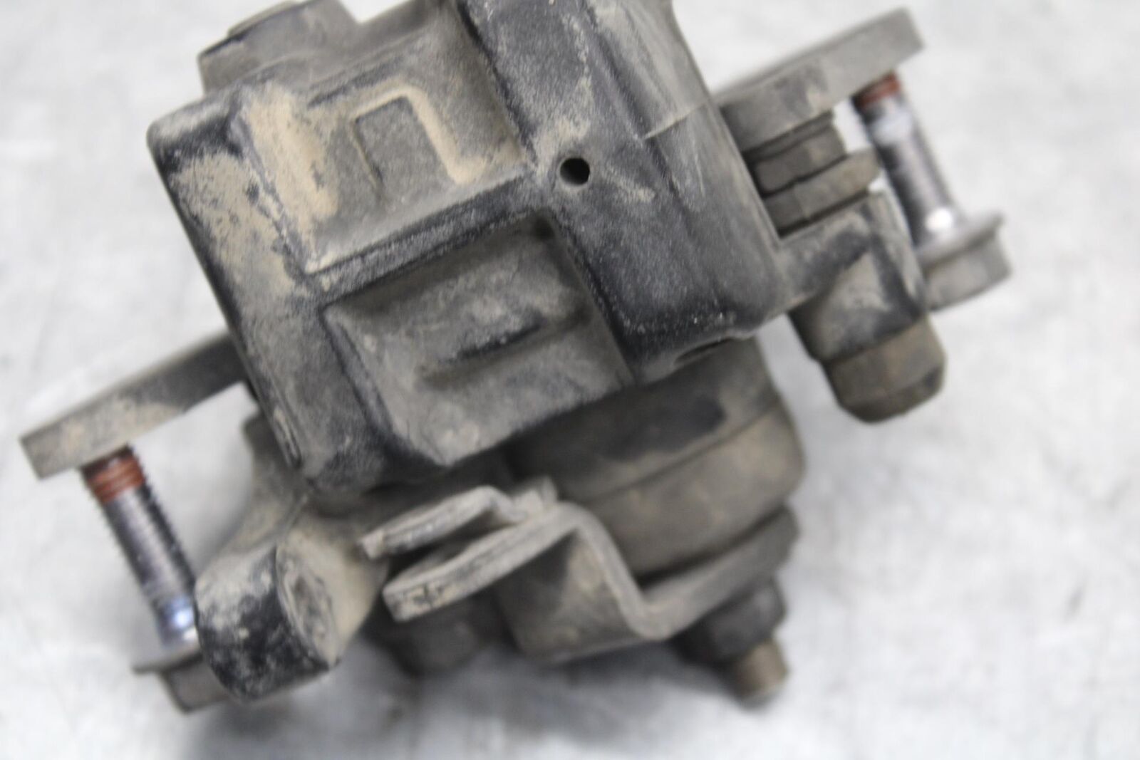 17 HONDA CRF1000LD AFRICA TWIN DCT ABS REAR BACK BRAKE CALIPER W MOUNT BB97