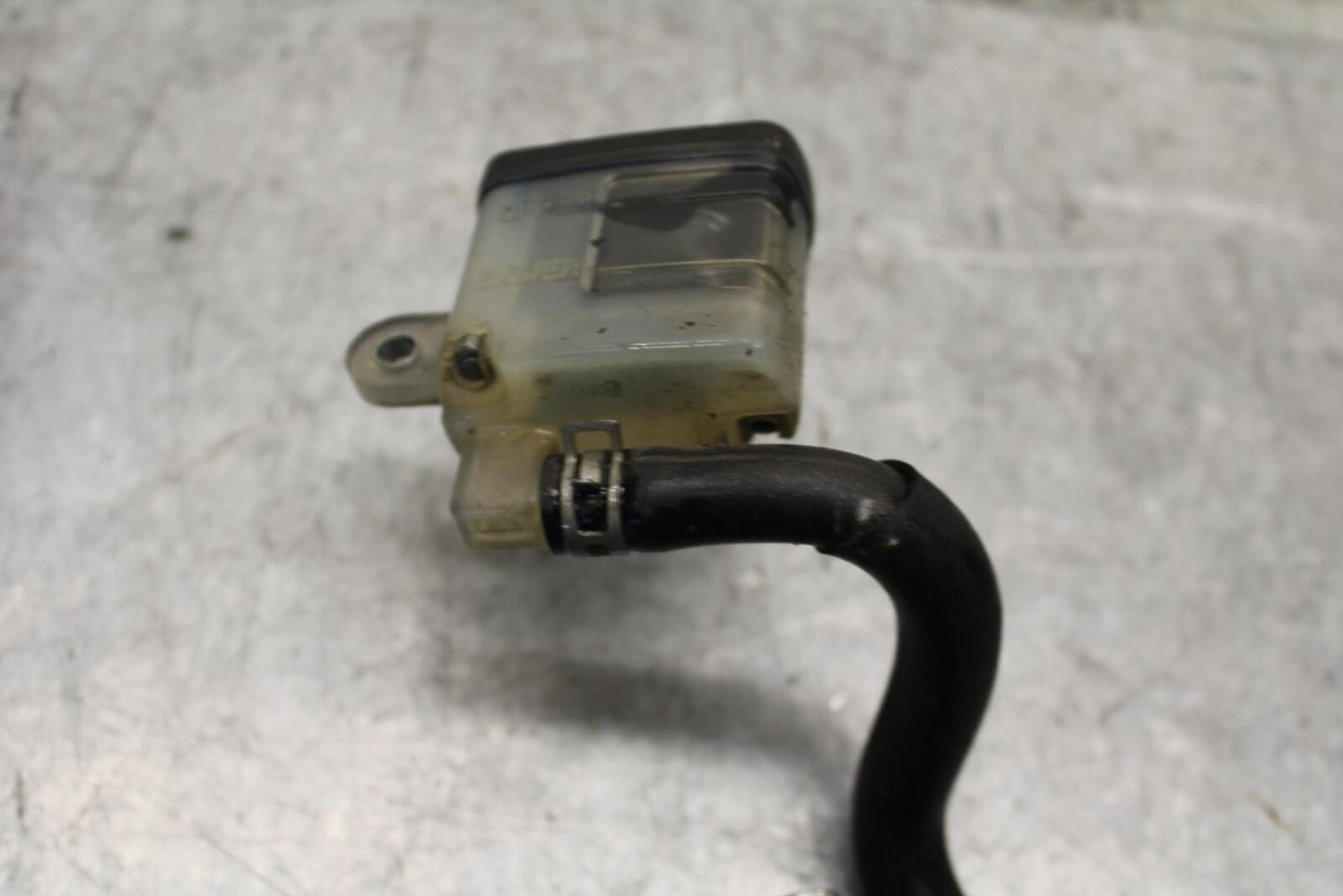 08-10 SUZUKI GSXR750 REAR BACK BRAKE MASTER CYLINDER W RESERVOIR BB58