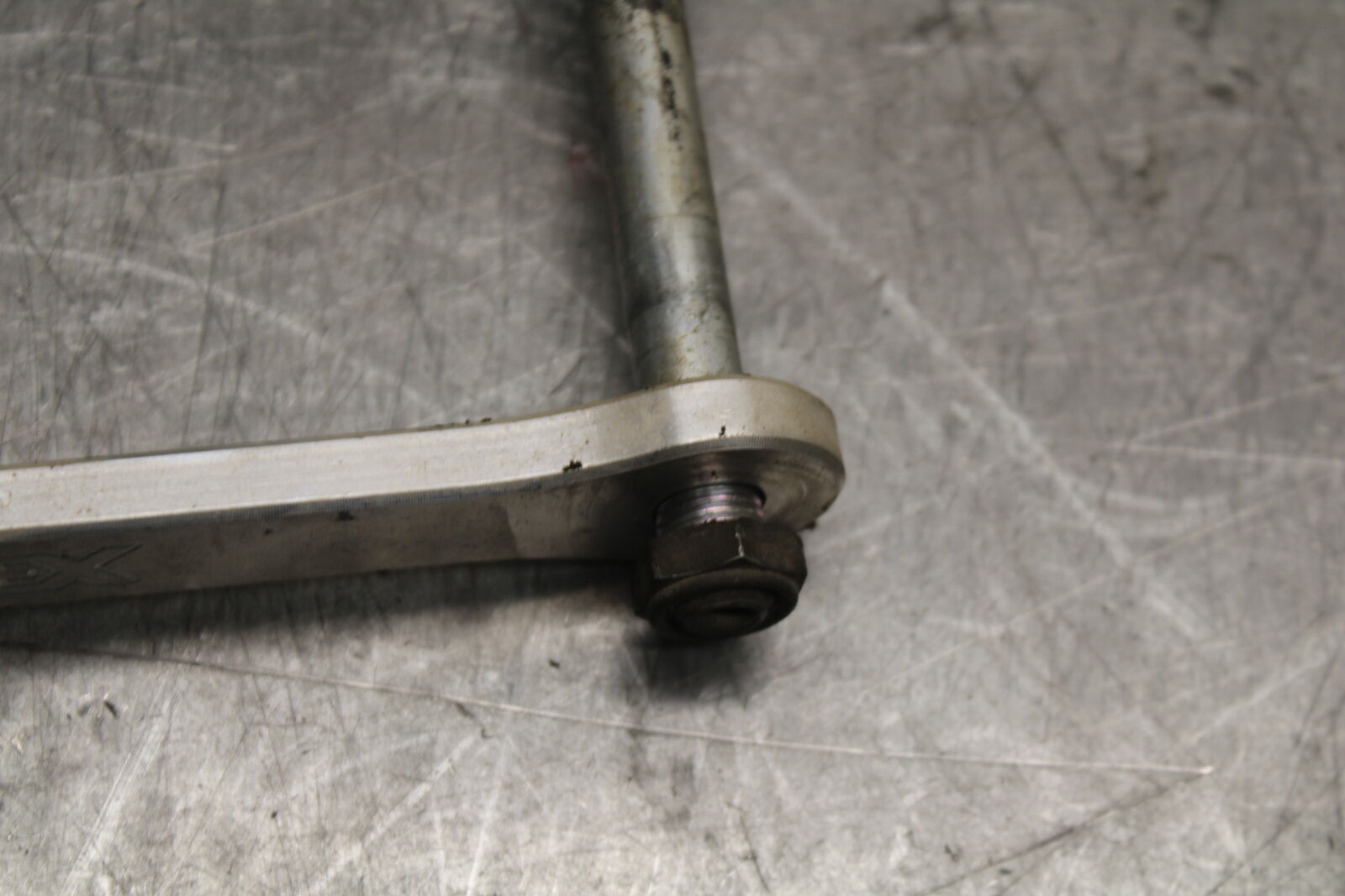 06 YAMAHA YZF R6 AFTERMARKET REAR SHOCK LOWERING LINKAGE LINKS BB716