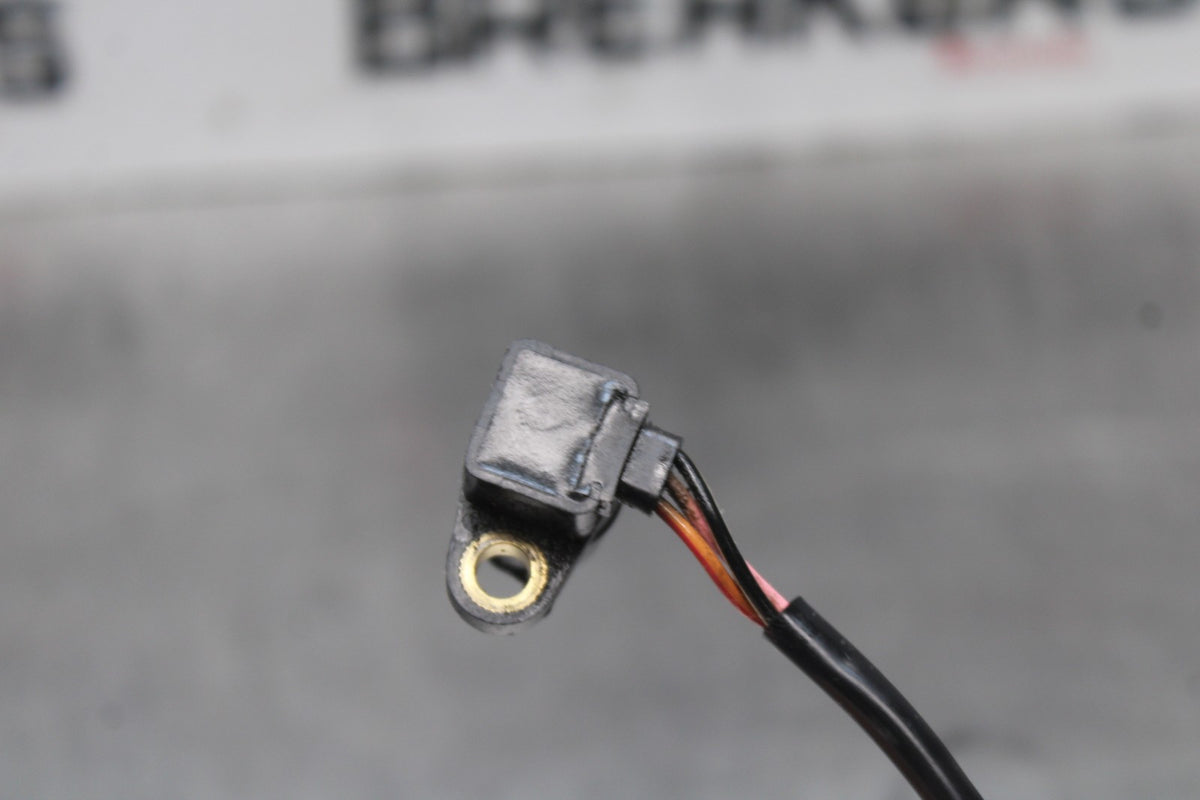 06-07 YAMAHA YZF R6 SPEED SPEEDOMETER SENSOR BB802