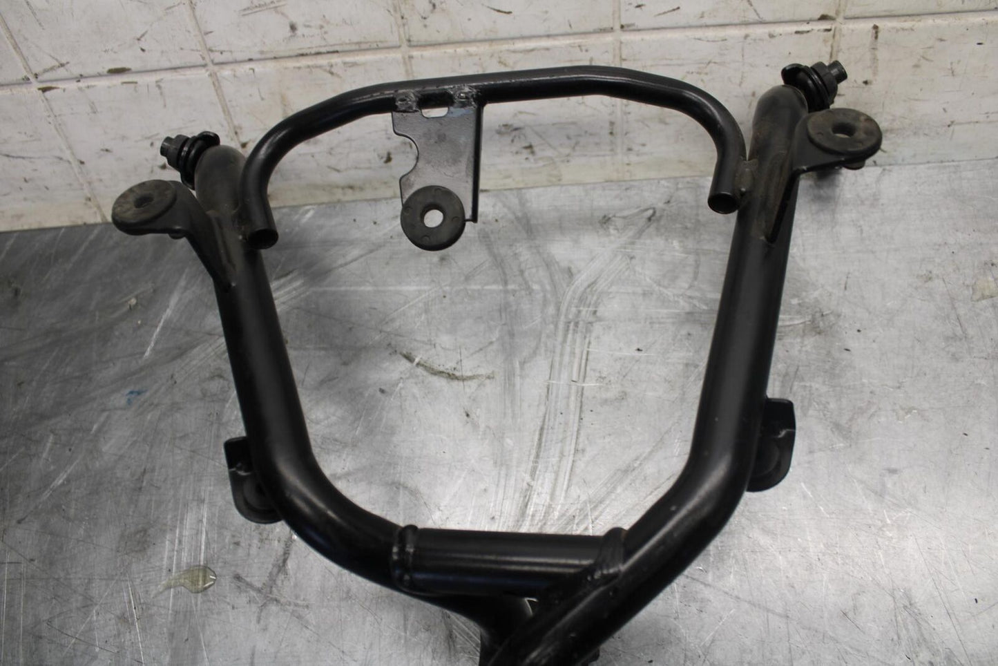 2016 Suzuki Bandit  GSF1250SA UPPER FAIRING MIRROR GAUGES STAY BRACKET  BB509
